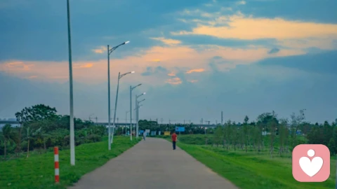 你反复过不去的，不是那件事，而是你心里没处理完的那一块