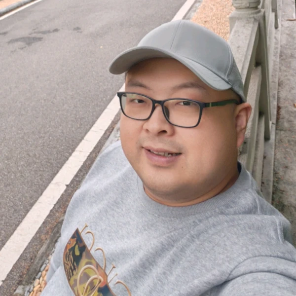 小布布倾听