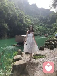 高頻聊天不一定會(huì)催生愛(ài)情，但大概率會(huì)讓人有“戀愛(ài)的感覺(jué)”，與真實(shí)的戀愛(ài)不同，戀愛(ài)的感覺(jué)只是我們單方面的主觀體驗(yàn)罷了！配圖