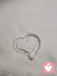 慢慢来，谁不是摸着石头过河。
生活没有标准答案，你认真生活的样子，就已经很好。配图