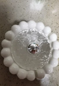 只有当你的快乐和幸福不附属于任何人或物的时候，你才是自由的；否则，无论你被关在监狱里，还是走在大街上，你都是自己的囚犯。配图