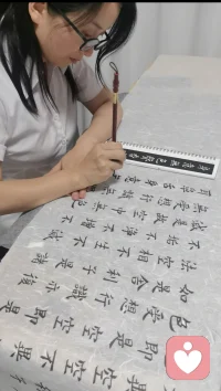 轉眼之間，長夏已盡。涼風徐徐間，秋意漸漸浸染整個人間。配圖