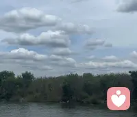 成人是什么，不过是被年龄吹胀的孩子，人注定不幸，因为他曾是儿童。———波伏娃配图