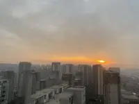 You  only  live once ？谁知道是多少次呢？
如果真的只有一次，每个人的起始条件非常不同，那很难找到这个《地球 online 》的可玩性，而且，就算强行退出了又如何，真就是虚无主义？
还是无比相信，我们不可能只活一次，我们已经玩了很多次了，人生这个游戏也确实复杂艰难，总有大大小小的问题。
加油，每个你。