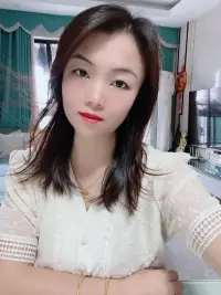 就算全世界都放棄了，你都不愛(ài)你，但你也要好好的愛(ài)自己，你是最好的，因?yàn)槟闶窍蘖堪妫銇?lái)到這個(gè)世界上必定有你的意義，加油吧[拳頭]配圖