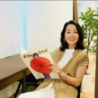 學(xué)會拒絕，贏來尊重

拒絕，是表達底線和自我原則的一種方式。

懂得拒絕別人的人，往往善于忠于自我，善于表達自我所想，也能更好地經(jīng)營人與人之間的關(guān)系。

如若，不想讓人當(dāng)成軟柿子捏，做人，就要學(xué)會拒絕。

面對不喜歡的事，不喜歡的人，要勇敢地說“不”。學(xué)會拒絕，別人才知道你的態(tài)度，知道你的底線在哪里。

學(xué)會拒絕，你就能活得有原則有底線，更能獲得他人的尊重與善待。配圖