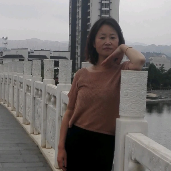 奕然老師(傾聽 咨詢)