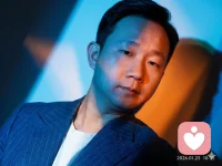 慢慢来吧，允许自己偶尔疲惫，允许一切发生。你已经很努力了，值得被好好对待。配图