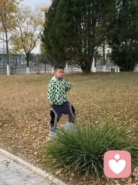 培養(yǎng)創(chuàng)造性的思維，即和諧關系心理，把身邊的一切都看作是自己的資源，如:我的爸媽、每個老師、同學、同事、還沒我們自己的孩子，他們身上都有我要學習的智慧，因為每個人身上都有不同的閃光點。配圖