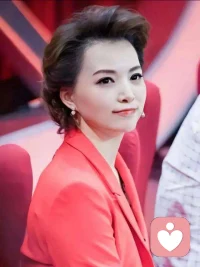 情境再現(xiàn)::“我”也想學(xué)習(xí)但是……，”我“也想改變自己但是……，“我”也想愛老公、愛孩子但是……，拋開“但是”吧!這個(gè)@但是@是緊箍咒，就是內(nèi)耗、自我設(shè)限、糾結(jié)、自我矛盾。我溫柔的邀請(qǐng)你，不要被過(guò)去和未來(lái)攪亂了當(dāng)下。用富有靈感的行動(dòng)與正確的想法去創(chuàng)造機(jī)會(huì)，獲得成功和自己想要的結(jié)果，熱愛當(dāng)下的每分每秒，好不好???配圖