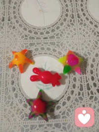 ??把各自的內在小孩養的白白胖胖，充滿希望，內在強大，外在自如。要知道:任何關系的兩個人相處，唯一的意義就是幫助對方提升正向能量，親愛的伙伴贊同不???配圖