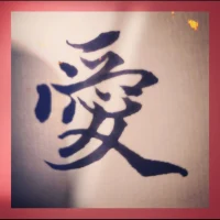 ??人生的每一個卡點，都是一次重大的成長契機。所以，誰痛苦誰成長，誰成長誰受益。

??“錢”不是賺來的，“錢”是幫他人解決問題后給你的回報。所以利他是最高境界的利己。

??祝福別人好，別人未必一定好，但你肯定會好，因為你內心美好。所以親愛的伙伴，讓我們一起做高頻能量的持有者、攜帶者吧，像太陽一樣照亮、溫暖他人。配圖