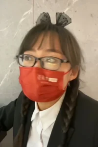 美美與共分享我的學(xué)習(xí)體驗(yàn)::
??在30秒內(nèi)結(jié)束冷戰(zhàn)，請(qǐng)?jiān)囍D(zhuǎn)念，很簡(jiǎn)單哦！

用心默念這三句話:

“我愛(ài)我，就可以無(wú)條件的接納我自己?！?
“我愛(ài)他，我可以無(wú)條件的接納他?！?
“他愛(ài)我，他可以有條件接的納我?！?
??親愛(ài)的伙伴們，我試過(guò)了，確實(shí)效果很明顯，我愿意心甘情愿的繼續(xù)踐行，每天進(jìn)步一點(diǎn)點(diǎn)，加油??！


?
?配圖