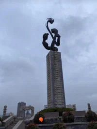 四句魔力語言

常靜心默念它喚醒內在的能量！

??對不起：我對一切負百分百的責任，我是一切問題的根源

??請原諒：請求彼此原諒，從此以后不再互相能量糾纏，互相耗能。

??謝謝你：謝謝你讓我覺察到自己內在不足與匱乏，給我清理機會。

??我愛你：我們是一體的，我們會彼此賦能，彼此成就，共同成長。配圖