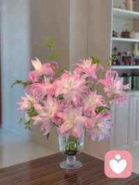 幸福的伙伴們現在好！

??今天我記得要愛……
迎面而來的每個人!每件事!配圖