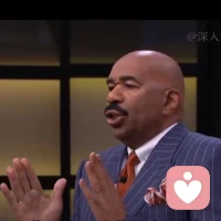 真相:

别人评判你，
你感受到被伤害，是因为你自己先这样认为了。

假如你每天都很在意别人的评判，
恰恰是你该爱自己的时候了。配图