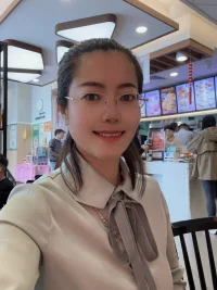 我太喜歡這個心理微博板塊兒了
1有時被一句家常話就能點醒 2淺顯易懂  3實用性強

我曾經看到一句話說的特別的好，
他說老師是教知識的人，
但是有一些老師他不僅教知識，他還能夠點化人。
這一類老師被稱為明師，這個明并不是知名的名，
而是明白的明、是明心見性的明。

我發現這里有很多個明師，我太幸福了，也太幸運了
跟明師相遇在這里是我三生有幸……配圖