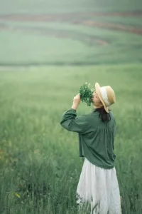 學會三個“永不”：
永不期待，永不假設，永不強求
順其自然，一切皆好????????配圖