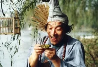 ??我想分享了
他人笑我太瘋癲
我笑他人看不穿

我突然發(fā)現(xiàn)這句話的能量非常高
而且這句話有很深很深的哲理
老祖宗真的是太有智慧了，

活在自我負(fù)責(zé)的生命體驗(yàn)中，
而不是活在他人的……
我自灑脫，我自自在

親愛的，你get到的這句話背后的能量和道理是什么呢？配圖