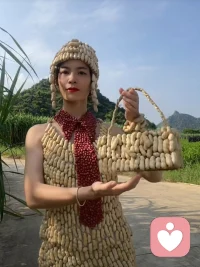 人活一口氣，這個氣，是心力，是狀態，是能量……

所以，一切唯心造

愿大家主動，快樂，自信

豐盛的自己吸引豐盛的一切

??你是誰就會遇見誰??配圖