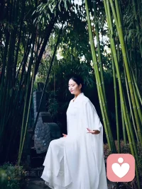 任何人和事，
時間終會給我們答案，
在細水長流的日子里，
不說永遠，只說珍惜。

?這個世界屬于有天賦的人
也屬于認真的人
更屬于那些在有天賦的領域認真鉆研的人配圖