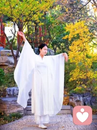 ??共享一個新的知識點:

什么是內生能量？
就是一個人的內心世界是豐富的，情緒和情感是通流的，
每一天的日常生活就可以滋養自己，保持著一定的創造力，與外界良性互動，形成一個能量循環的小宇宙。配圖