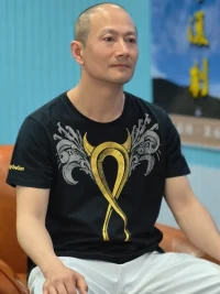 ☀都知道的道理：
没有人能烦恼你
除非你拿别人的言行来烦恼自己配图