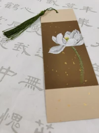 愿你漂泊萬里河山，歸來依舊一汪碧泉。愿你閱覽千態人間，歸來不改眉目清淺。愿你踏破萬丈紅塵，歸來仍是飄飄少年......配圖