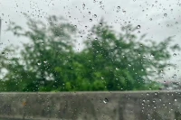 你出生的家庭，受的教育，走過的路，讀過的書，遇見的人構成了你的認知。每個人都活在自己的認知里，只是有的人明白，有的人永遠不會明白…配圖