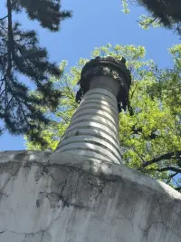 難舍、難分、難解；緣起、緣淺、緣滅。今生相見，定有虧欠，前世不欠，今生不見。配圖