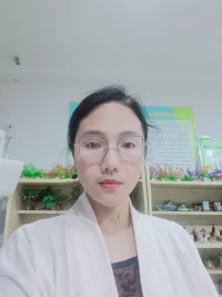 空悠悠書店，坐落在武漢的戶部巷，臨近江邊，我知道的書店發(fā)起人都是一群在心理學領域的卓越前輩，書店會有免費的領讀人培養(yǎng)計劃，也會定期的有些心理講座和沙龍。每次來這個地方，都會感覺像是赴一場心靈之宴，內心感覺豐饒而平靜

聽完各位大家講的榮格的紅書后，更堅定了自己在榮格心理咨詢的發(fā)展之路。回來接著做個案咨詢

因為熱愛，所以向往。因為向往，更生喜悅和擔當配圖