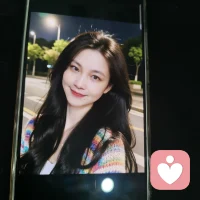 每天正念提示，默念我是自信的自由的樂觀的，我內(nèi)心無比平靜。試試。每天改變一點(diǎn)點(diǎn)，也許有意外的驚喜收獲。