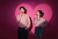 你是否曾有過這樣的困擾：“我對他都這么好了，為什么他還是學不會珍惜？”
都說苦難都流向了苦難者，愛都流向了不缺愛的人，事實真是如此嗎？答案是否定的，愛只會流向那些用異性思維談戀愛的人，這類人在外界看來通常是薄情且自私的，但卻又總是能把伴侶拿捏得死死的，你知道這是為什么嗎？
男女對待感情的方式是截然不同的，比如女人慢熱但長情，男人快熱卻薄情，比如男人用理性解決問題，女人則用情緒解決問題等等，正是因為男女的思維存在差異，所以用異性思維談戀愛的人才能百戰不殆——發力點使對了，不在乎力的大小。
正所謂甲之蜜糖，乙之砒霜，想要得到男人的忠誠和溫柔以待，沒必要對他們太好，因為他們在意的可能不是你的付出，而是“這些”東西。配圖