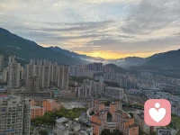说出来吧，
你的感受需要被倾听，
有人尊重你的感受，
这本身就是一件很解压，
很愉快，很放松，很美好的事