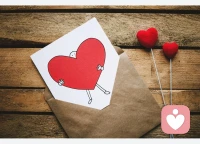 找到对的人之前先找到对的自己，尊重自己的所有感受，跟它们一起开心一起感动一起痛哭一起委屈等，自己内在喜悦有爱丰盈自信，就会有很多自主选择的能力。配图