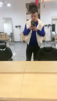 有人聊聊天嗎配圖