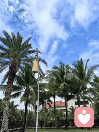 敌人少一笔就是故人
少的这一笔就是我们的心结。
心动加一笔就是心劫
多的这一笔就是我们的贪念。