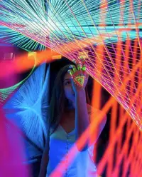 許多人吐槽：
“道理都懂，但還是過不好這一生。”

為什么會這樣呢？

因?yàn)槟切┑览恚?是別人悟出的。

你沒有親自置身并體驗(yàn)到某個(gè)處境，
就無法感知到來自各方裹挾的力度，
也無法把握好屬于你自己的平衡感。

只有你自己
體驗(yàn)過、感知過、領(lǐng)悟到的，
才能真正為你所用。配圖