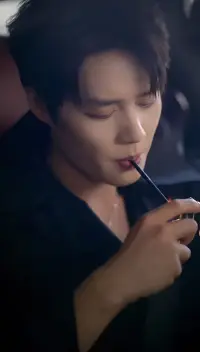 有什么样的创伤，就有什么样的渴求；
有什么样的需求，就会影响你找怎样的另一半；
有怎样的成长，就会被什么样的人吸引；
有怎样的创痕，就会以什么样的方式建立亲密关系.配图
