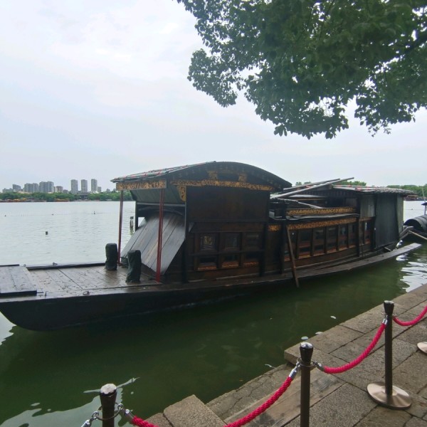 聆风听雨