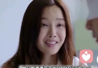 你終會明白，前途比愛情重要，你還會明白，愛情比前途更難得，但最后你會明白，對的人會站在你的前途里?！迸鋱D