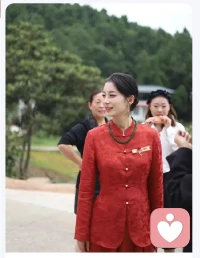 女人最需要具備的不是經(jīng)濟獨立，也不是誘人的魅力，更不是吃苦耐勞的毅力，而是勇于離開男人的能力。配圖