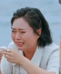 在扮演一個戀愛中的人，會很累的。你生怕，哪一點做的不好，你生怕，不小心暴露了你的缺點，你生怕，他誤解了你的意思。配圖