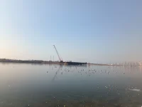 成长的路虽漫长且不易，但每一步都算数，终将铺就成功的基石。配图
