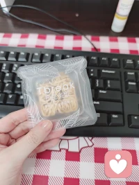 “當你不在乎時，你就得到；當你變好時，才會遇到更好；當你變強大時，你才不害怕孤單；當你不害怕孤單時，你就能夠寧缺無濫！”所以，當你好好愛自己的時候，全世界都會愛你～愛自己配圖