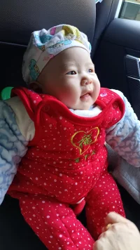 給大家分享一下我可愛的外甥女兒，我感覺自己的心都要化了??小孩兒怎么這么可愛???