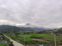 鄉村的早晨，散發著自然的鄉土氣息！嘗試這樣放下你的重負！配圖