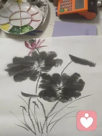 生活不止有柴米油鹽醬醋茶，還有詩情畫意和遠方，生活的幸福與否和金錢沒有絕對的關系，和個人的心態有很大關系，多年以后也許會被今天堅強的自己感動到落淚，因為她沒有被生活壓趴下……心存美好，生活便有希望！！配圖