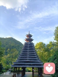 節日之心理學說每一個節日都是情感的歷史再現，從這個角度來說，我們生活中的很多節日，都可以成為我們思考生命、認識自我、與先輩和群體聯結的機會。我們可以在七夕節去理解愛與分離，在中秋節感受圓滿與缺損，在重陽節思考生與死，在除夕和春節學會告別和啟程。每一個節日都藏著我們最深沉和真摯的集體情感，我們需要與我們的家人，一起去感受節日背后那最彌足珍貴的生命意義！配圖