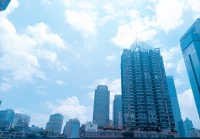 生活的舞臺上，處處都有精彩；
我們不必羨慕他人的位置，只需演好自己的角色。
沒有藍天的深邃，可以有白云的飄逸；
沒有大海的壯闊，可以有小溪的優雅。
只要懷揣希望，逐夢前行，你就是自己的人生主角。
端午的第二天結束了，繼續加油呀！配圖
